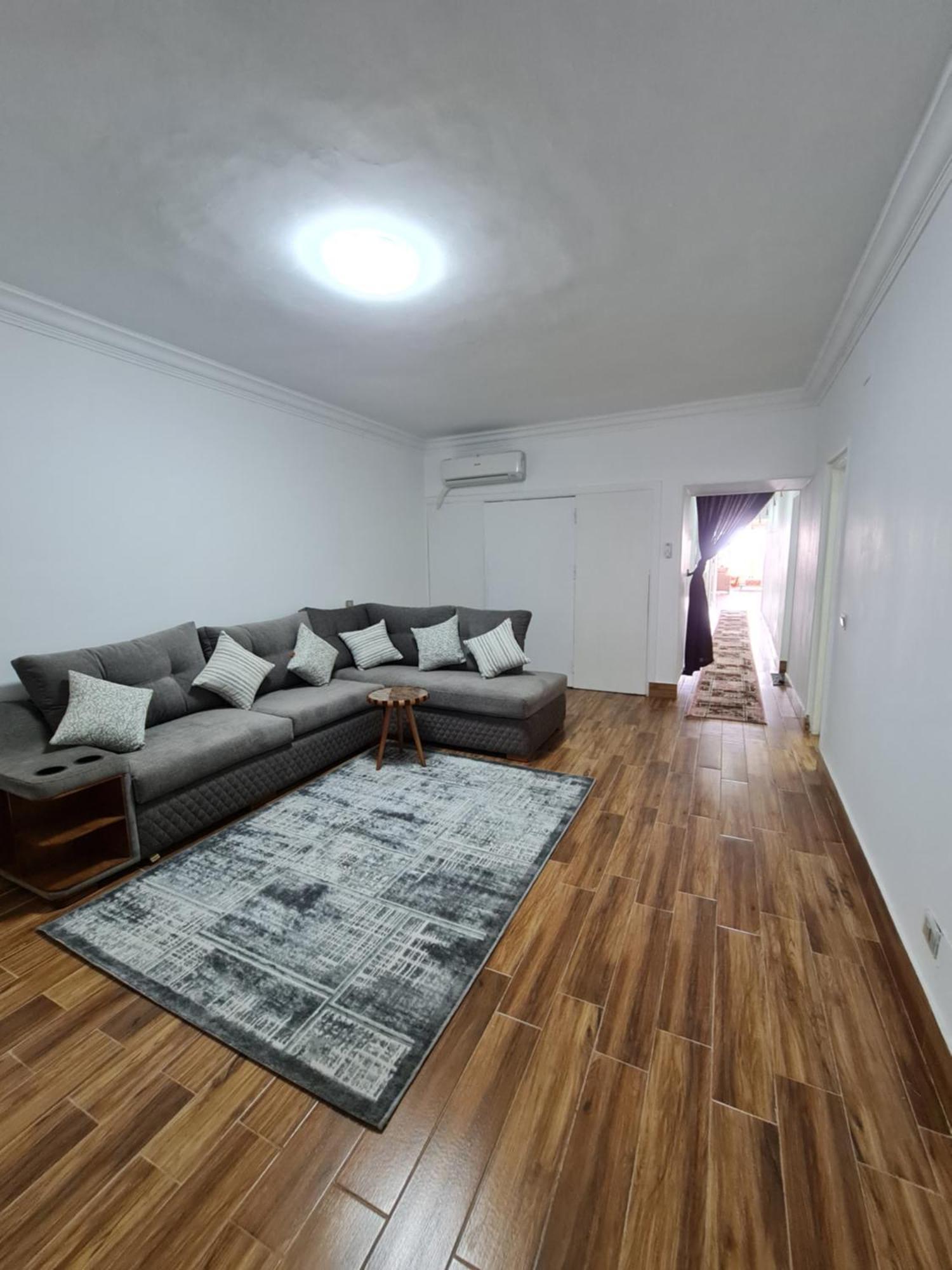 Maadi Star Towers Apartment *
