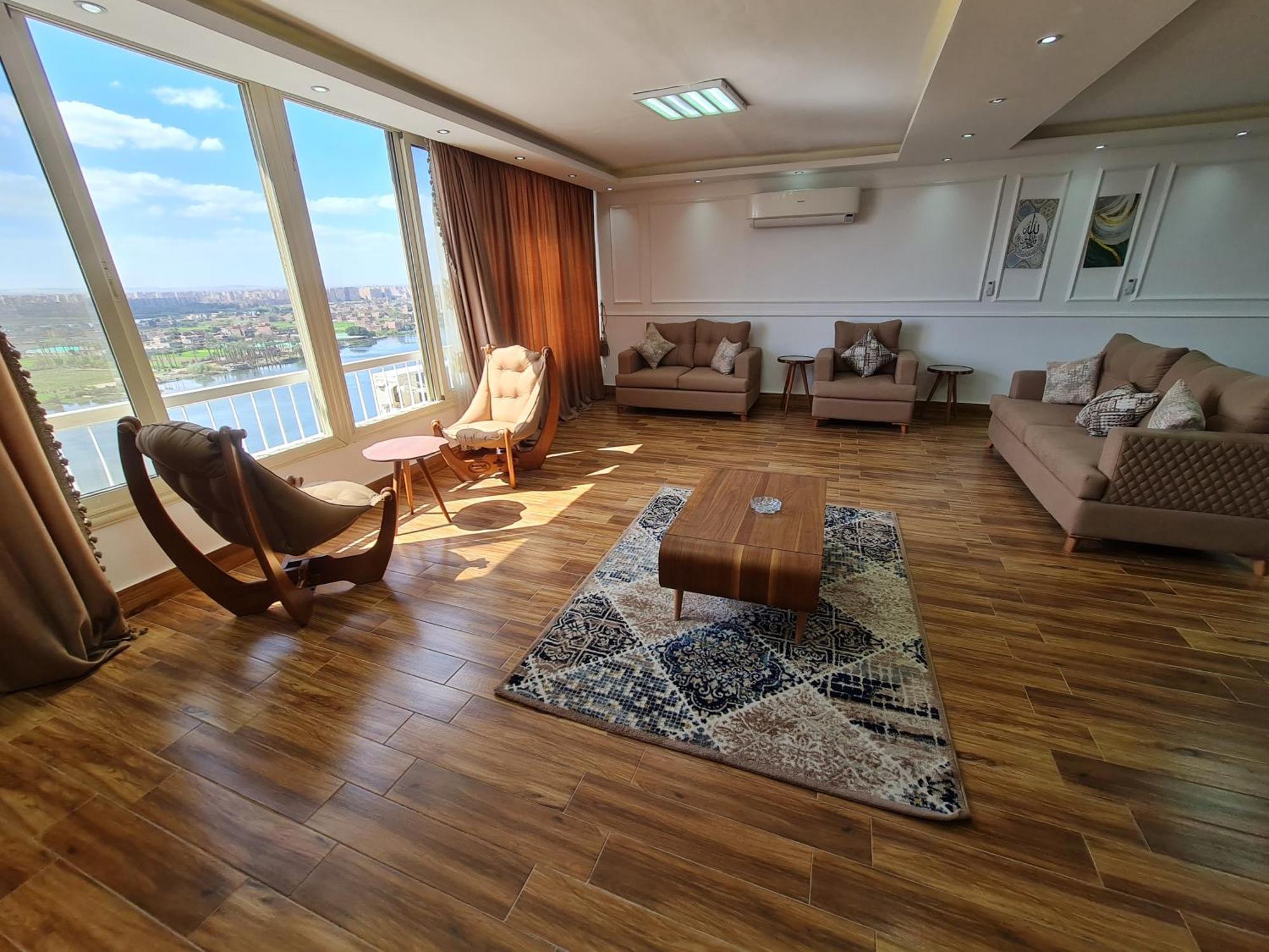 Maadi Star Towers * Cairo